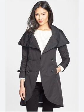 Mackage Malka Double Breasted Trench Coat in Black size Small